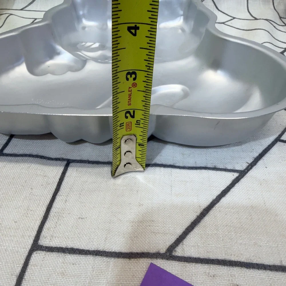 Wilton Cake‎ Pan 12x11 Silver Vintage 1979 Sitting Kitten Cat Mold 502-1972